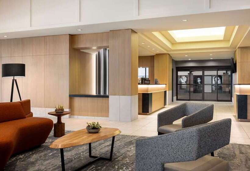 酒店 Hilton Vancouver Airport