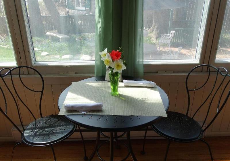 호텔 Hochelaga Inn