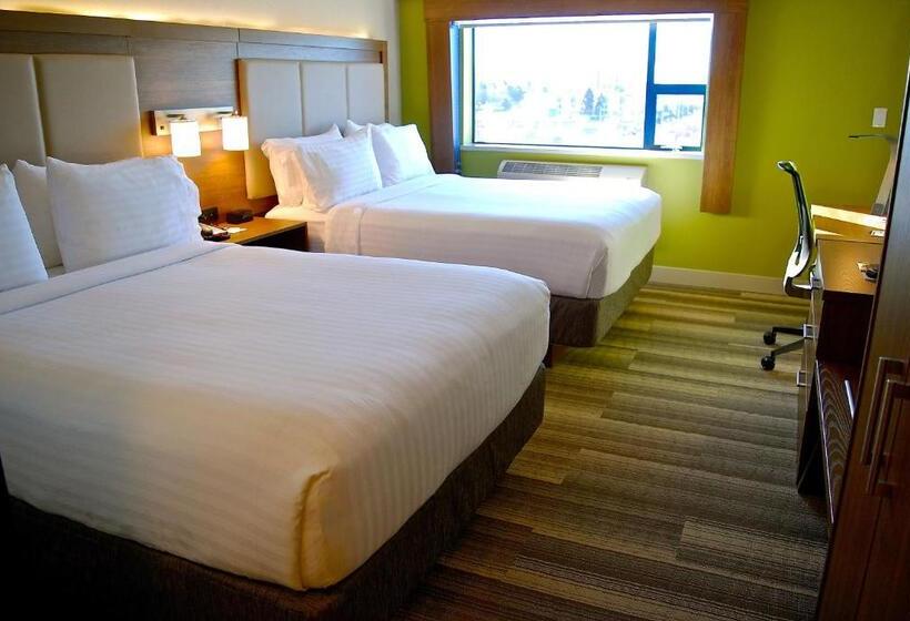 هتل Holiday Inn Express Vancouver Airport Richmond, An Ihg
