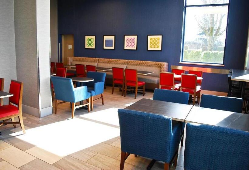 هتل Holiday Inn Express Vancouver Airport Richmond, An Ihg