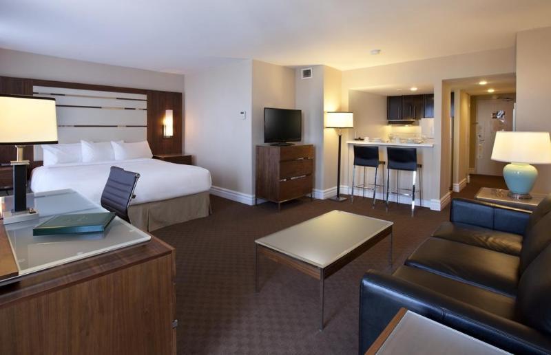 فندق Hôtel Le Cantlie Suites