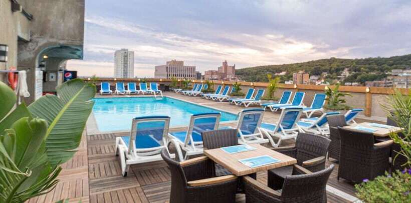 فندق Hôtel Le Cantlie Suites