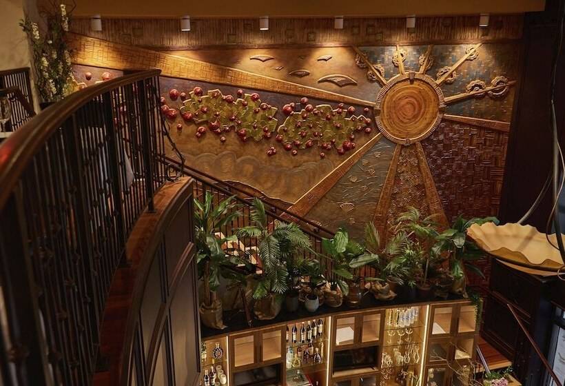 Le Soleil By Executive Hotels