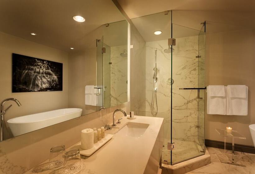 Le Soleil By Executive Hotels