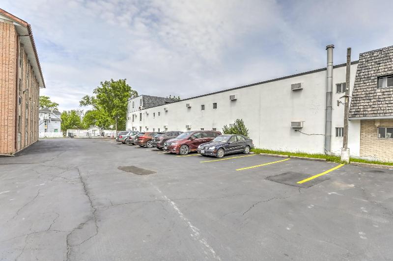 Motel 6 Niagara Falls, On – Near The Falls