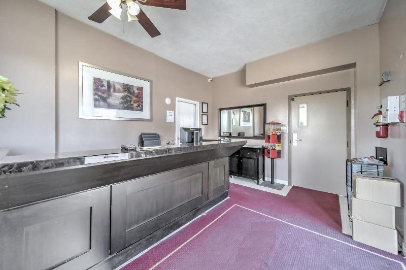 Motel 6 Niagara Falls, On – Near The Falls