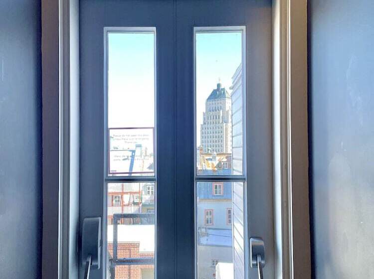 Отель Manoir D Auteuil