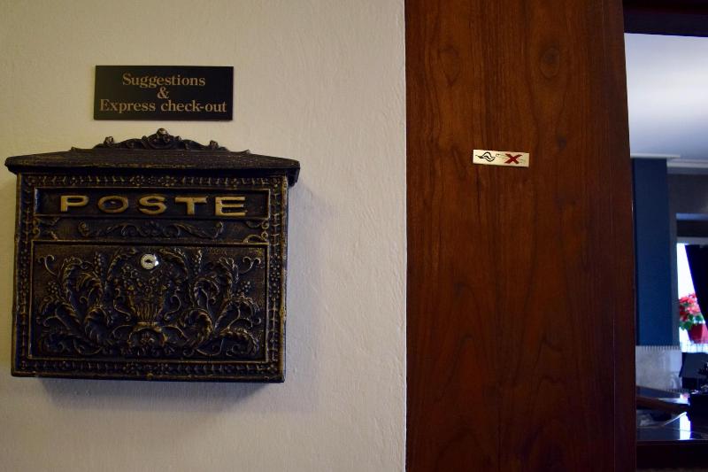 Отель Manoir D Auteuil