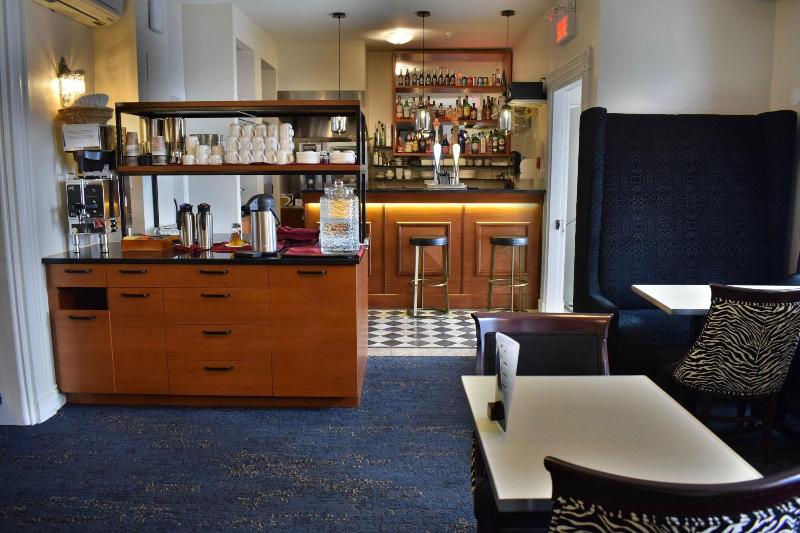 Отель Manoir D Auteuil