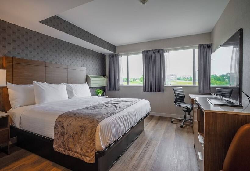 فندق Monte Carlo Inn Oakville Suites