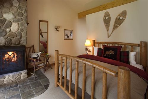 فندق Moraine Lake Lodge