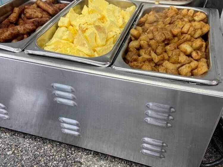 酒店 Niagara Lodge & Suites