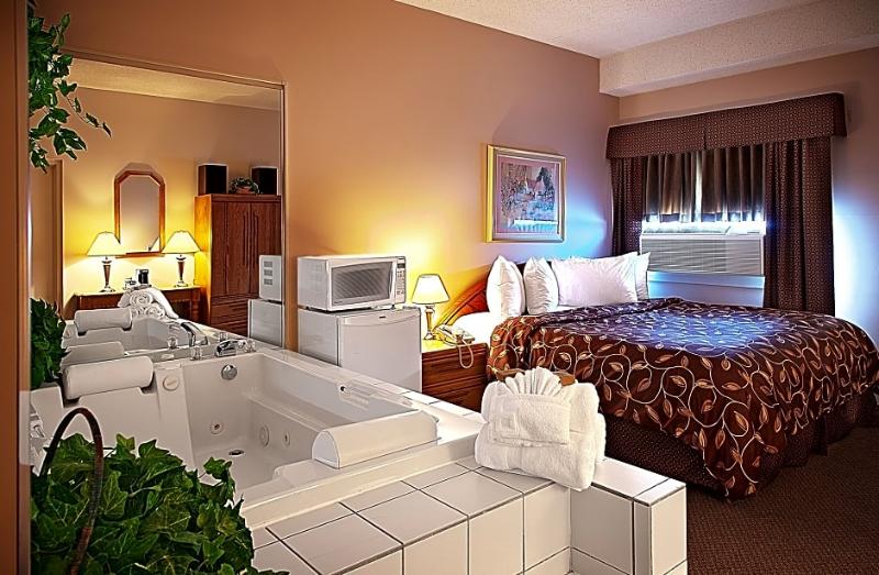 فندق Days Inn & Conference Centre By Wyndham Camrose Norsemen