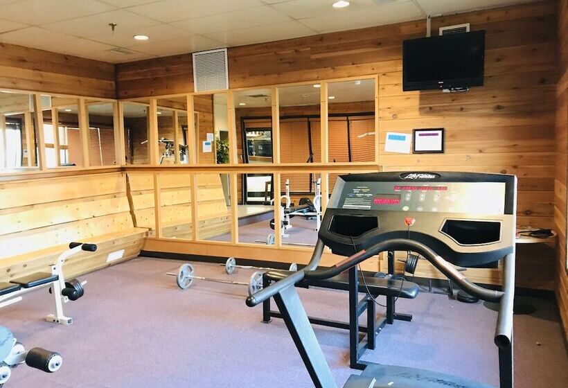 Northern Star Hotel & Convention Center