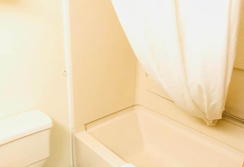 Northern Star Hotel & Convention Center