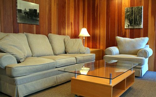 호텔 Paul's Motor Inn