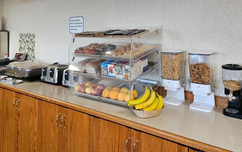 فندق Perfect Inns & Suites