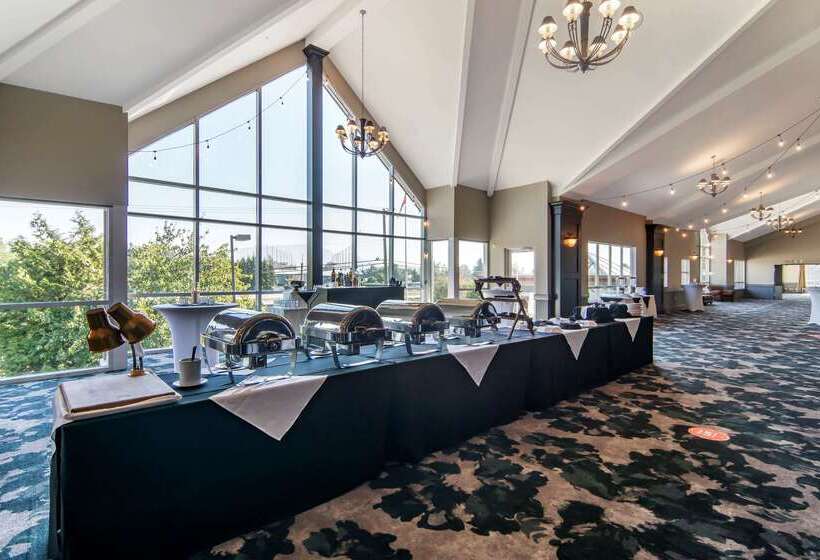 Clarion Hotel & Conference Centre