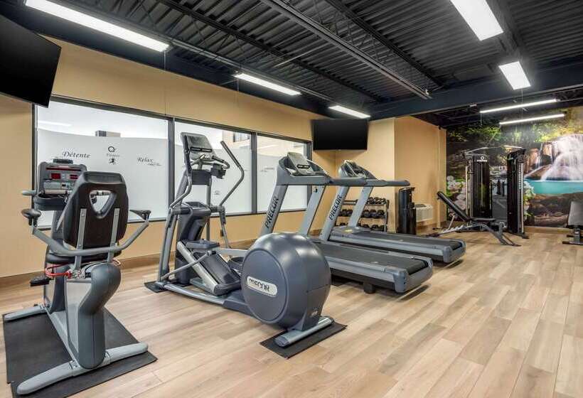 Quality Hotel Dorval Aeroport