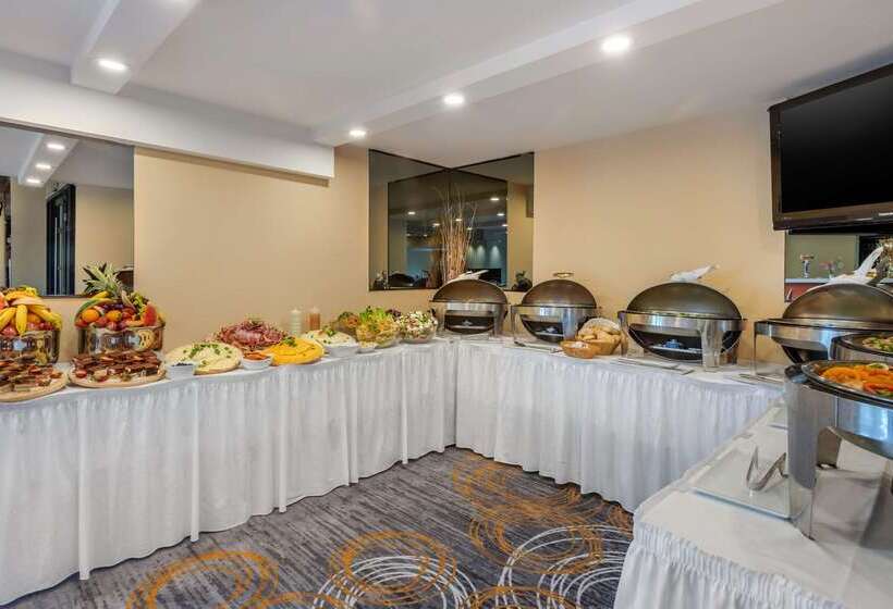 Quality Hotel Dorval Aeroport