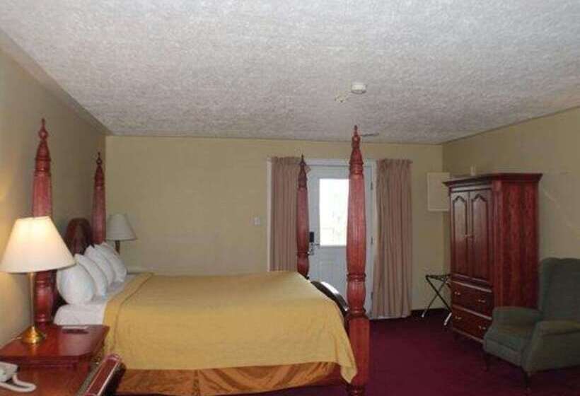 Hotel Quality Inn New Liskeard