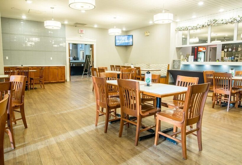 Hotel Quality Inn & Suites Downtown