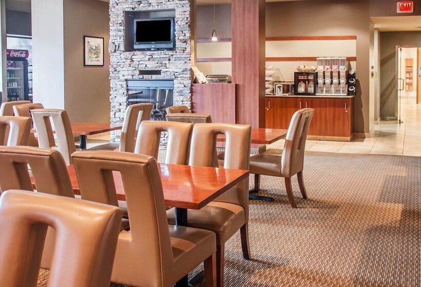 ホテル Quality Inn & Suites