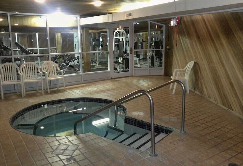 בית מלון כפרי Ramada By Wyndham Abbotsford