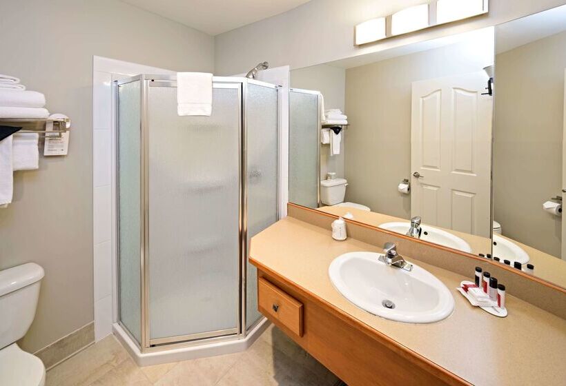 ホテル Balcomo, A Ramada By Wyndham