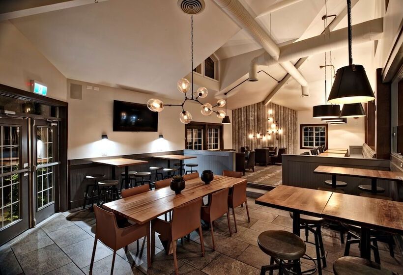 ホテル Balcomo, A Ramada By Wyndham