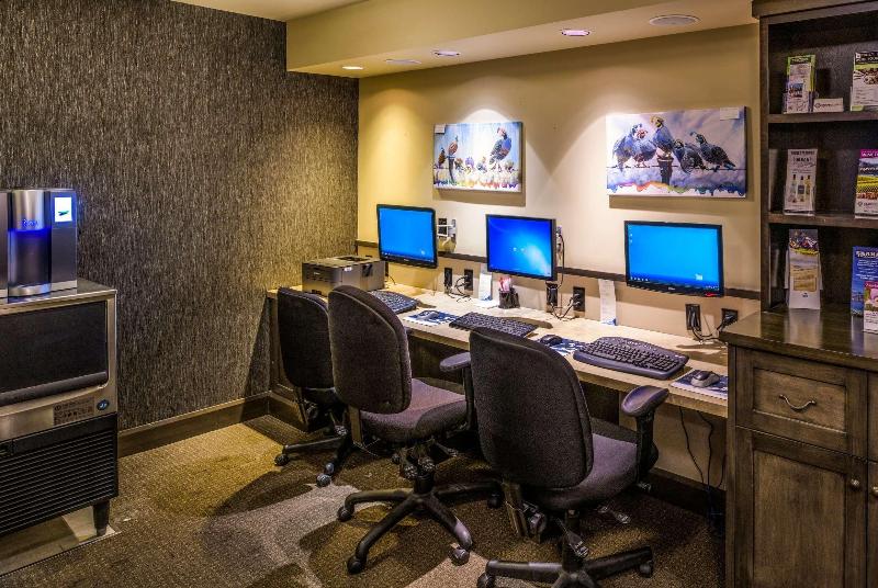 ホテル Balcomo, A Ramada By Wyndham