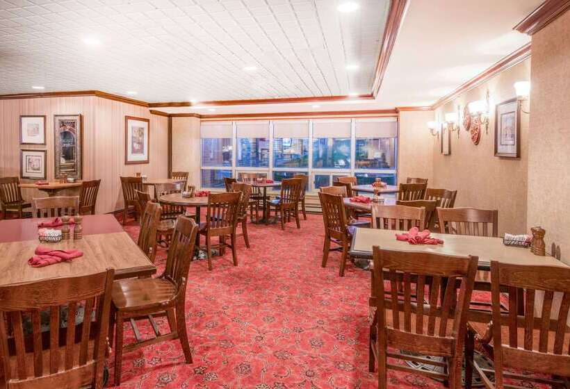 ホテル Ramada By Wyndham St. John's