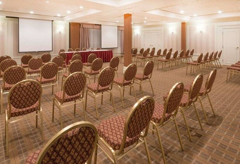 ホテル Ramada By Wyndham St. John's