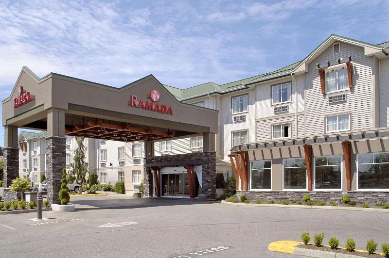 Отель Ramada By Wyndham Surrey/langley