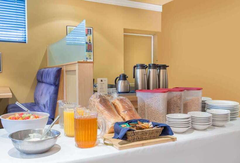 ホテル Ramada By Wyndham Williams Lake