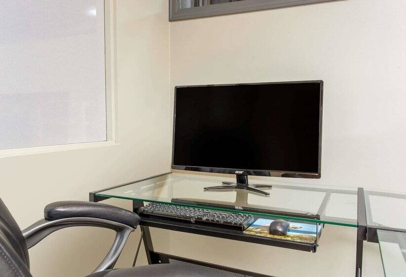 ホテル Ramada By Wyndham Williams Lake