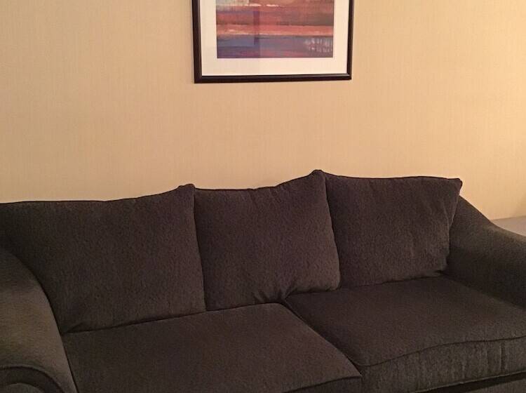 ホテル Ramada By Wyndham Williams Lake