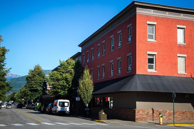 Regent Hotel Revelstoke