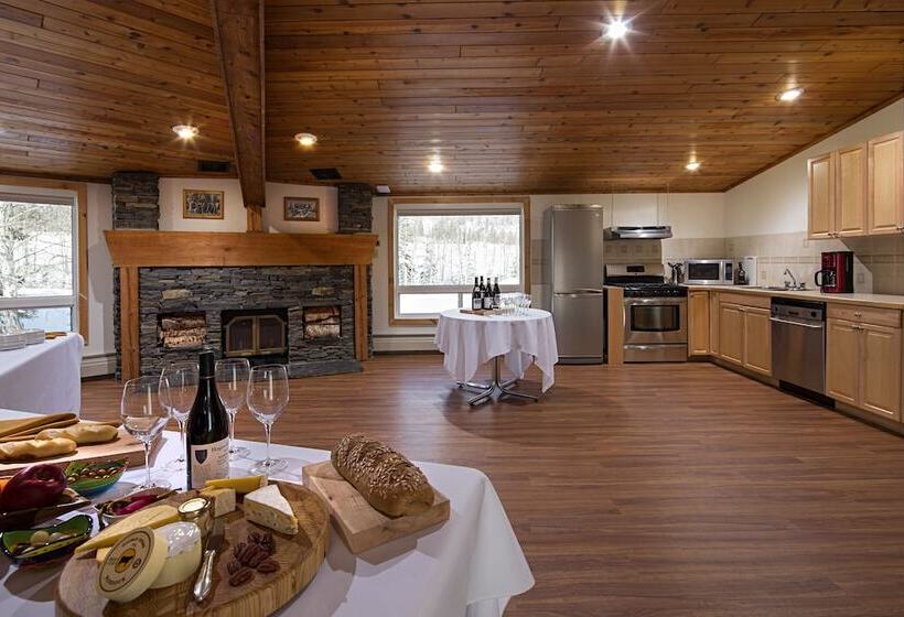 호텔 Rocky Mountain Ski Lodge