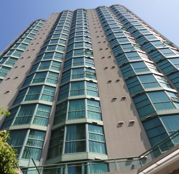 فندق Rosedale On Robson Suite