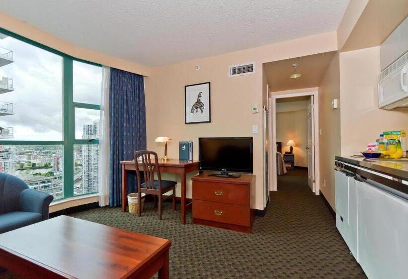 فندق Rosedale On Robson Suite