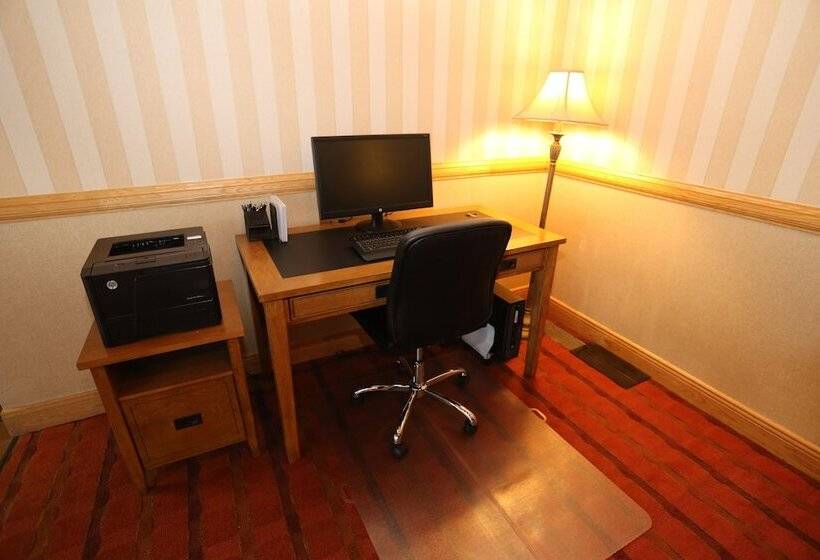 בית מלון כפרי S Gouverneur Septiles