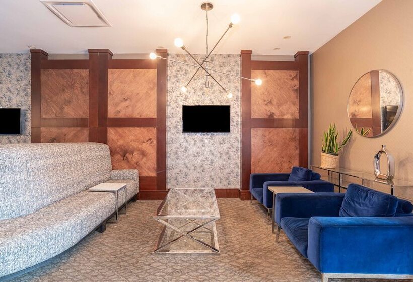 Sandman Hotel Edmonton West