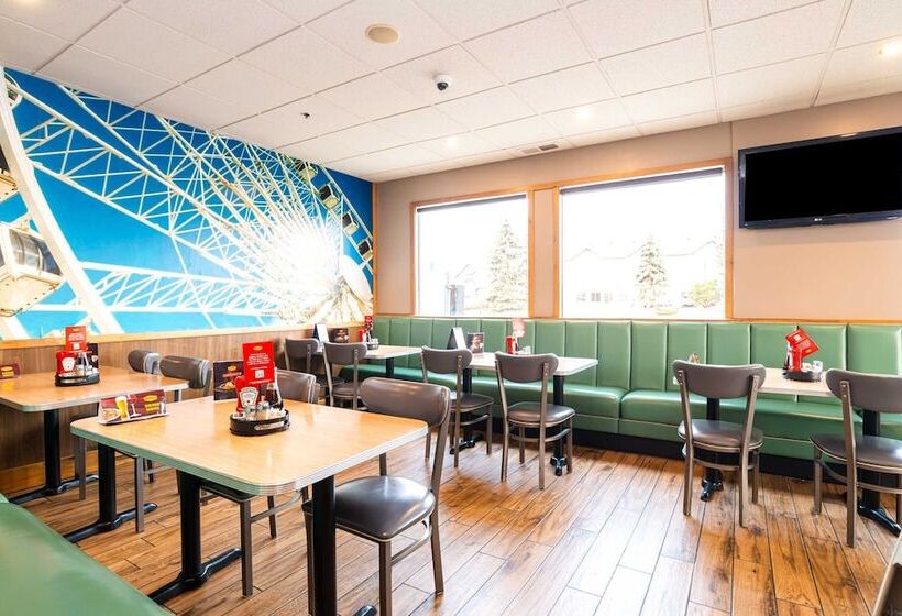 Sandman Hotel Edmonton West