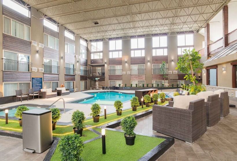 Sandman Hotel Edmonton West