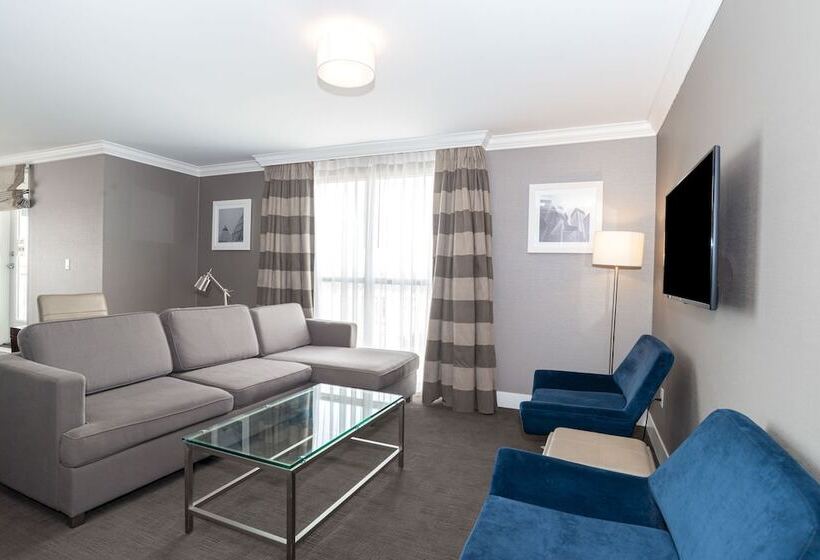 Sandman Hotel Edmonton West