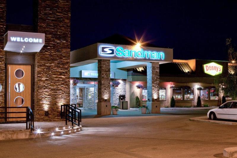Sandman Hotel Edmonton West
