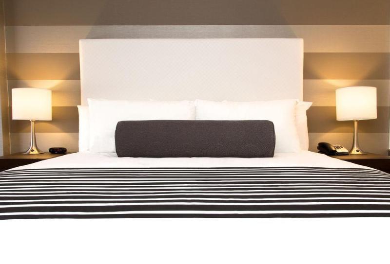 Sandman Hotel Edmonton West