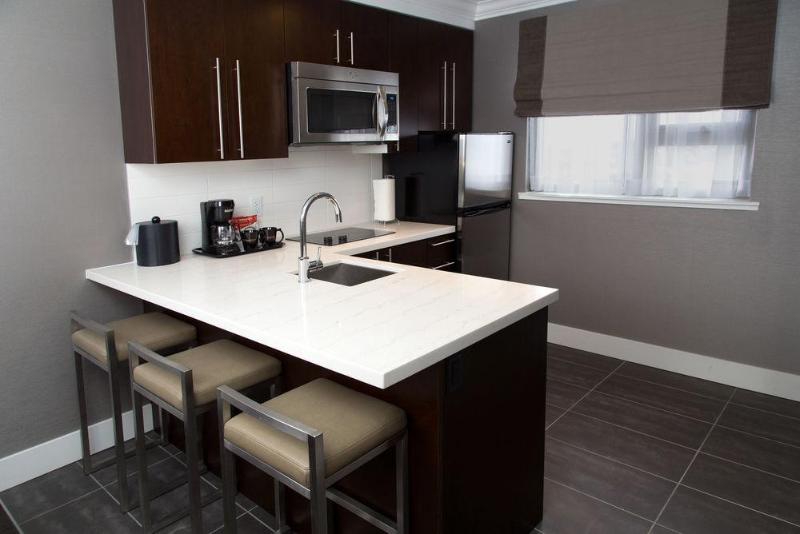 Sandman Hotel Edmonton West