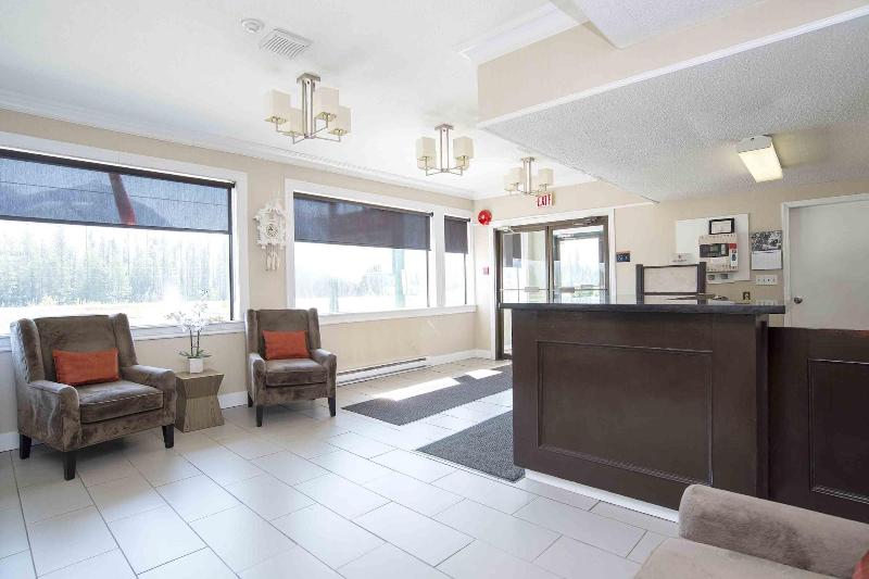 فندق Sandman Inn Blue River